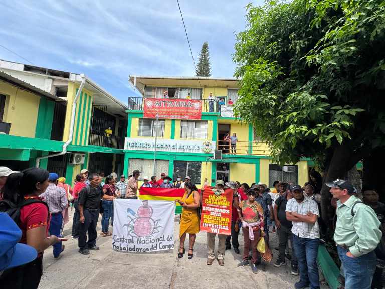 Honduras: Posicionamiento del Bloque Campesino e indígena ante el Instituto Nacional Agrario (INA)