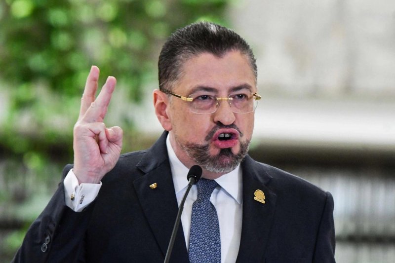 La Asamblea Legislativa deberá decidir ahora si permite que Chaves pueda ser judicializado por el delito de concusión. Foto Afp