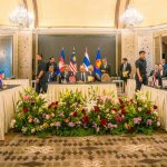 El primer ministro malasio, Anwar Ibrahim, preside las negociaciones de paz entre Tailandia y Camboya, en Putrajaya, Malasia, el 28 de julio de 2025. Telegram / Dr_Hunmanetofcambodia