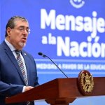 El 57% de las personas entrevistadas por CID-Gallup asegura que el presidente Bernardo Arévalo desempeña sus labores entre mal y muy mal. Foto La Hora: Gobierno de Guatemala