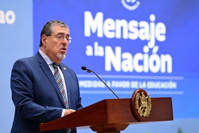 El 57% de las personas entrevistadas por CID-Gallup asegura que el presidente Bernardo Arévalo desempeña sus labores entre mal y muy mal. Foto La Hora: Gobierno de Guatemala