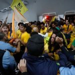 Personal de seguridad se enfrentó con indígenas y estudiantes que irrumpieron en el recinto durante la COP30, la Conferencia de las Naciones Unidas sobre el Cambio Climático, celebrada en Belém, estado de Pará, Brasil, el 11 de noviembre de 2025. Foto Afp