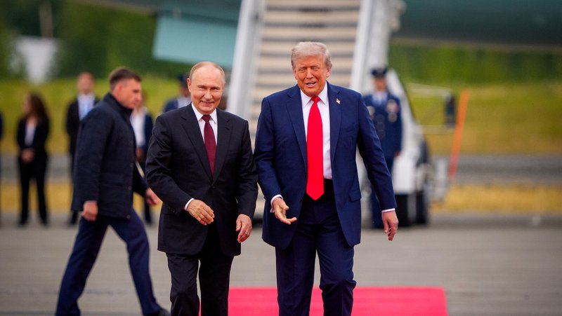 El presidente de Rusia, Vladímir Putin, y el mandatario estadounidense, Donald Trump, en Alaska Andrew Harnik / Gettyimages.ru