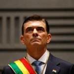 Rodrigo Paz Pereira durante su investidura en Bolivia, este sábado. LUIS GANDARILLAS (EFE)