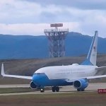 Avión de EE.UU. aterriza en Ushuaia, Argentina, 25 de enero del 2026.