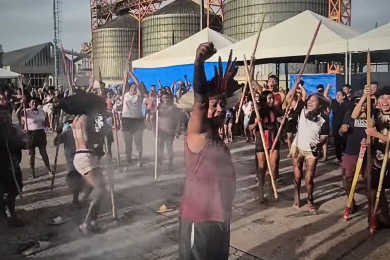 Pueblos permanecieron más de 30 días en instalaciones de multinacional del agronegocio para hacerse escuchar. Imagen: SOS Tapajos