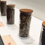 Las hierbas se utilizan en muchos sistemas de medicina tradicional. © UN News/Anshu Sharma