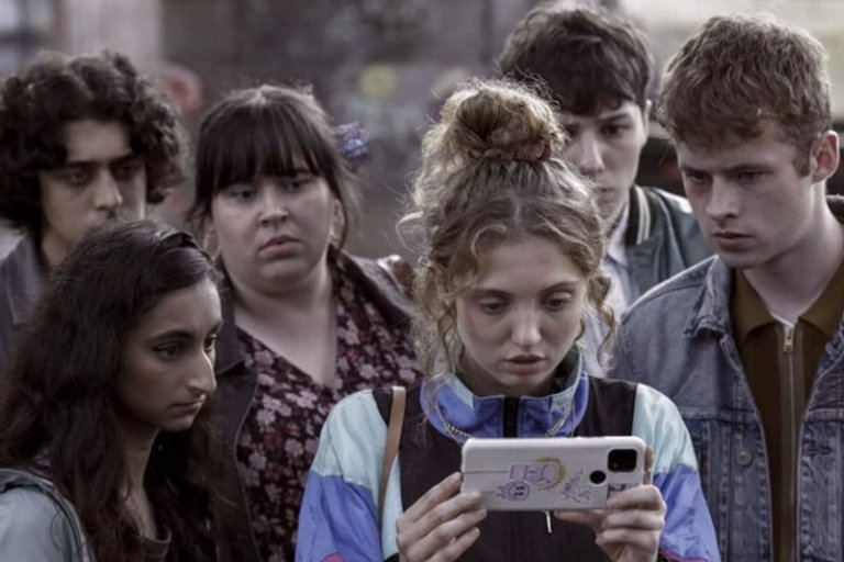 Pasiones tristes al servicio del capital y el fascismo (o el porqué del odio en redes)