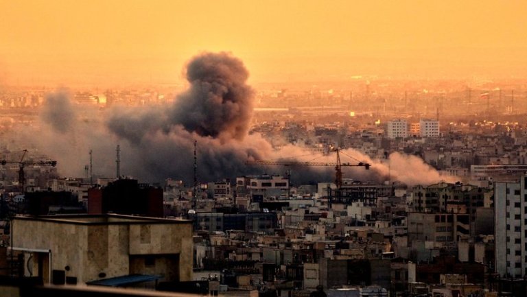 Siete días de guerra de EE.UU. e Israel contra Irán que hicieron arder la región