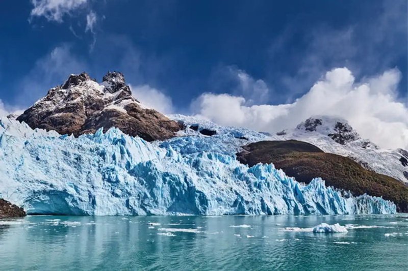 Fuentes: Rebelión [Imagen: Glaciar Spegazzini, Argentina]