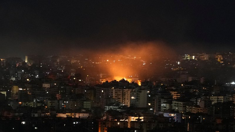 El sur de Beirut tras ataques israelíes, 6 de marzo de 2026 AP Photo/Hassan Ammar / AP