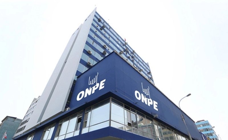 "Luego de los problemas técnicos operativos suscitados en el despliegue del material electoral en determinados sectores de Lima Metropolitana durante la jornada electoral del último 12 de abril (​​​...) Considero necesario e impostergable renunciar a la responsabilidad otorgada", indicó Corvetto en una carta. Foto: www.gob.pe