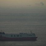 Un nuevo intercambio de disparos entre fuerzas de Irán y Estados Unidos se reportó en las inmediaciones del estrecho de Ormuz. Foto Ap / Archivo