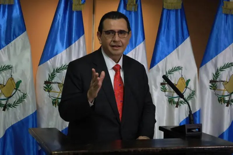 Fiscal General Gabriel García Luna en su primera conferencia de prensa. Foto La Hora: Daniel Ramírez