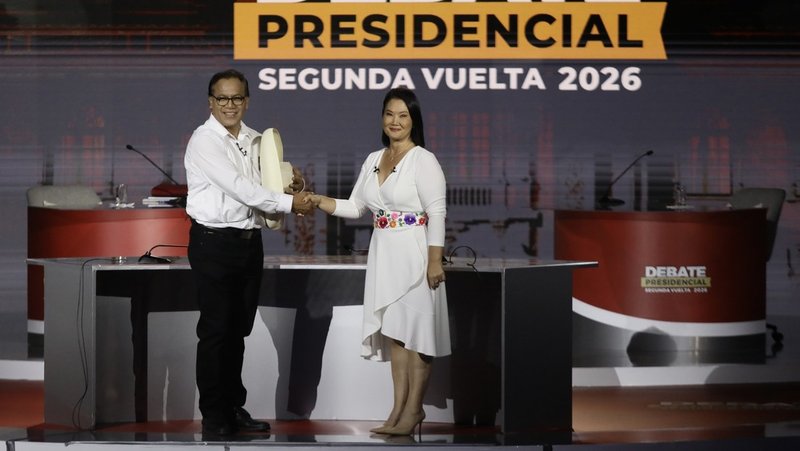 Los candidatos presidenciales Roberto Sánchez y Keiko Fujimori en Lima, Perú, 31 de mayo del 2026. Klebher Vasquez/Anadolu via Getty Images
