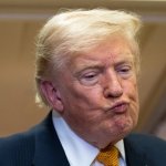 El presidente Donald Trump afirmó que el alto el fuego con Irán se terminó. Ap